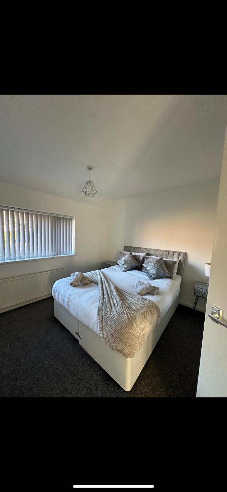 Noormak Nights Apartamento Birmingham Exterior foto